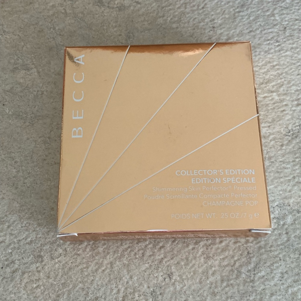 Becca collectors edition champagne pop highlighter